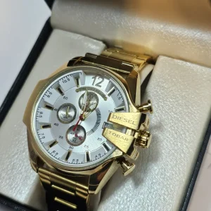 ساعت مردانه دیزل شاخدار سه موتور فعال