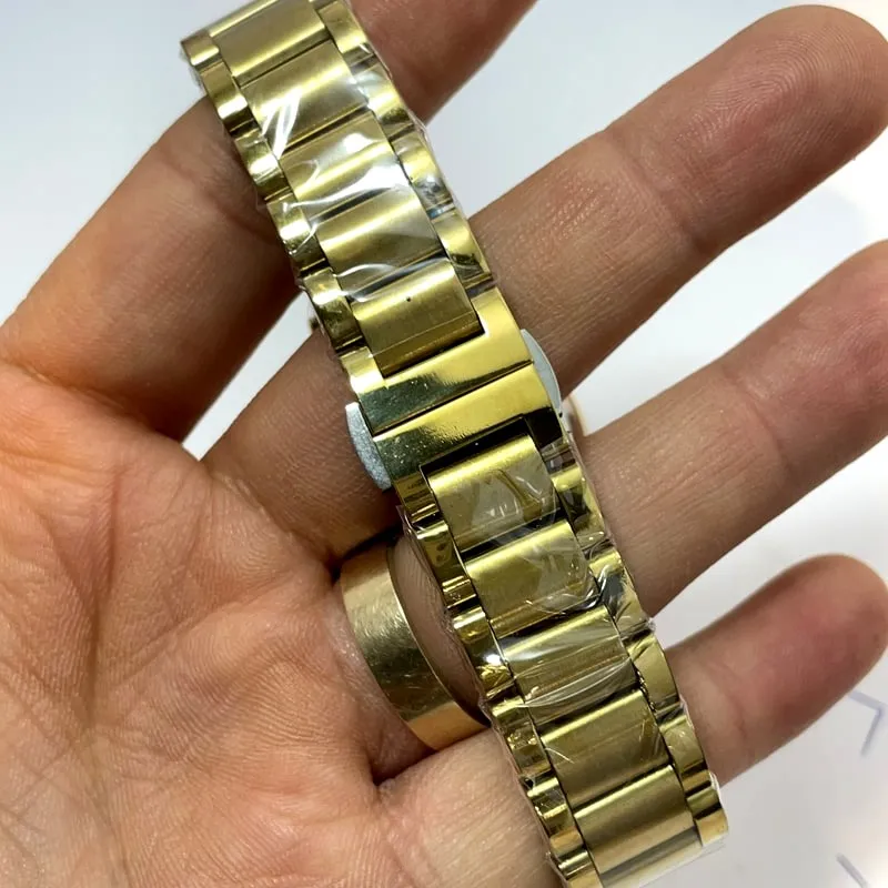 ساعت مچی ورساچه