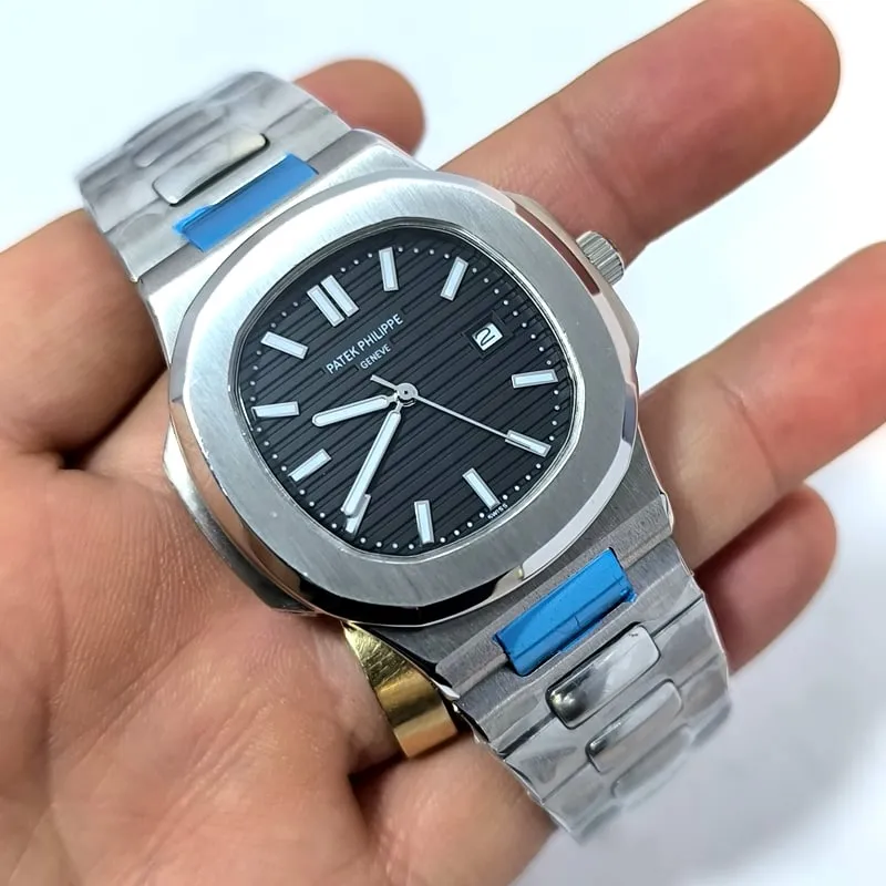 ساعت پتک فلیپ Nautilus