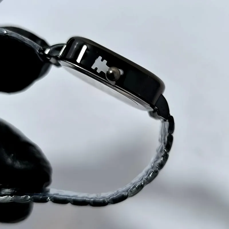 ساعت زنانه کاسیو مربعی