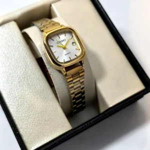 ساعت زنانه کاسیو مربعی